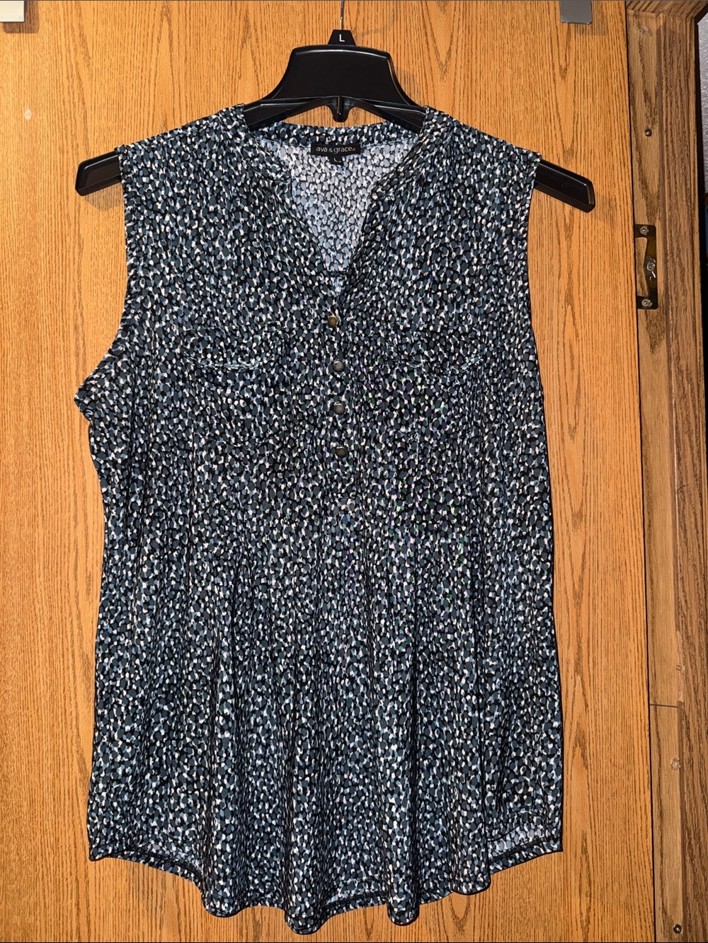 Ava & Grace Navy and White Printed V-Neck Blouse